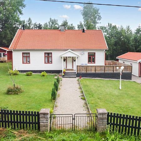 Ferienhaus Am Mycklaflon Eksjö Dış mekan fotoğraf